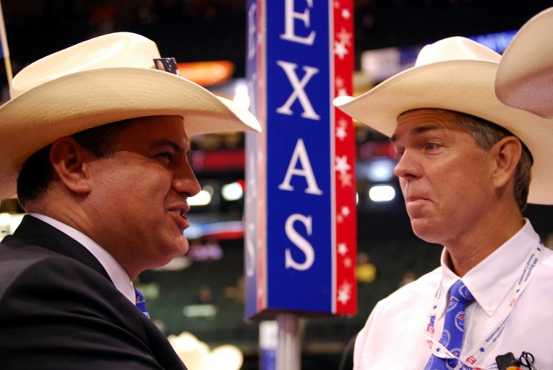 Rene Diaz, left, and David Barton chat while at the Republican National Convention at the Xcel Energy Center in 2008. CREDIT: SHUTTERSTOCK