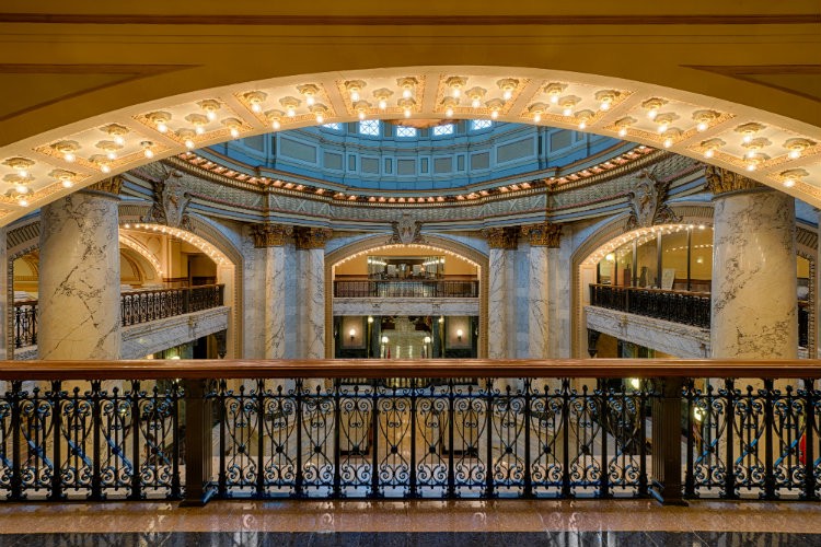 The Mississippi Capitol Rotunda. CREDIT: SHUTTERSTOCK/NAGEL PHOTOGRAPHY