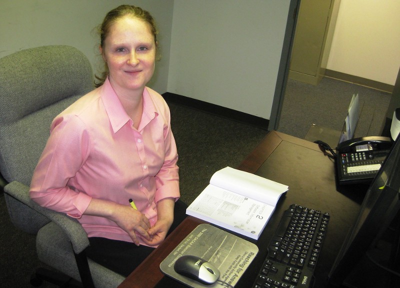 Cassandra, a single mother who receives the Earned Income Tax Credit, getting tax filing help CREDIT: COMMUNITY ACTION PARTNERSHIP OF THE GREATER DAYTON AREA