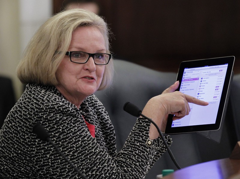Sen. Claire McCaskill (D-MO) holds up her Apple iPad CREDIT: AP PHOTO