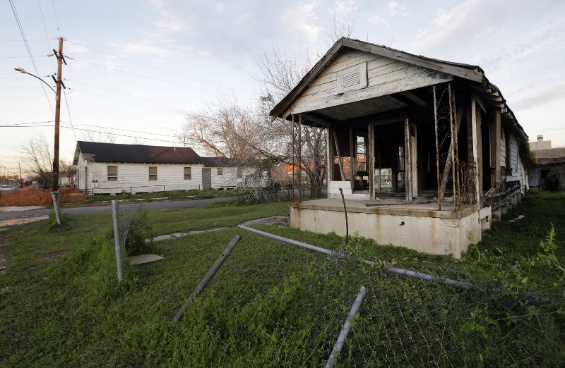 A house in the Lower Ninth Ward that still stood vacant in 2013 CREDIT: AP PHOTO/PATRICK SEMANSKY