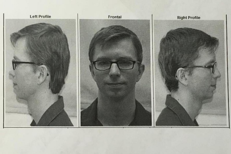 Manning tweeted this photo this week, describing it as “the latest photograph of me.” It’s from February of 2015, the week that she was allowed to begin hormone replacement therapy and access feminine products. CREDIT: TWITTER/@XYCHELSEA