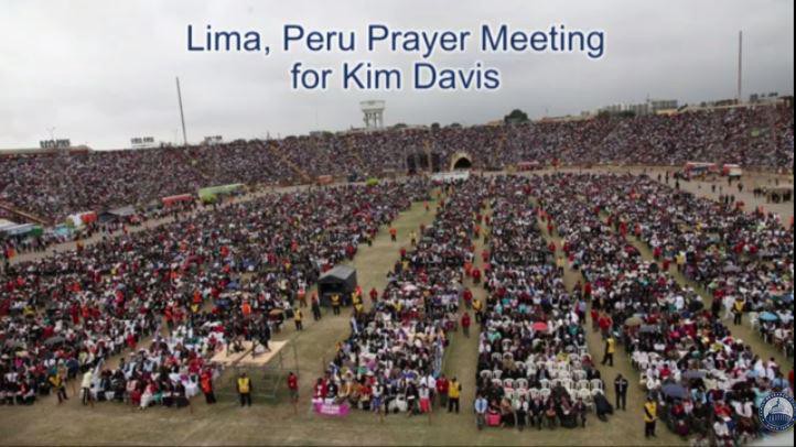 This photo of a prayer rally in May of 2014 is most definitely not a prayer meeting for Kim Davis. CREDIT: FAMILY RESEARCH COUNCIL VVS LIVE STREAM/SCREENSHOT