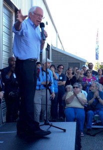 Sen. Bernie Sanders (I-VT) tells a New Hampshire crowd he is proud to not have a super PAC. CREDIT: Alice Ollstein
