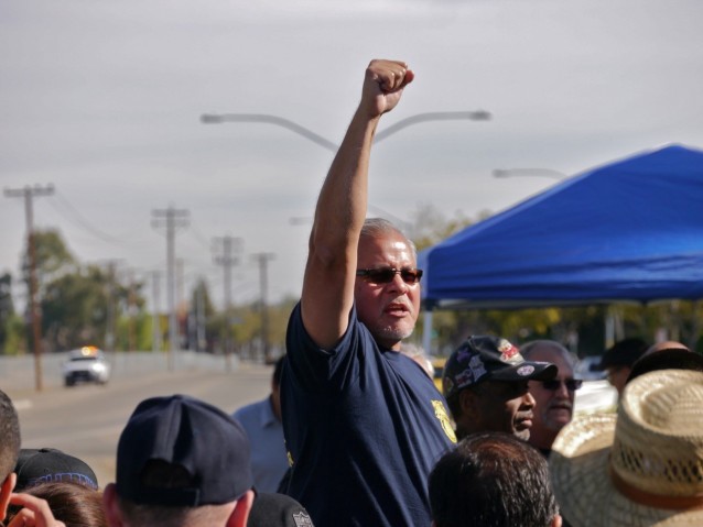 Immigrant workers and community members rally outside Taylor Farms in November 2015. CREDIT: Terry Post