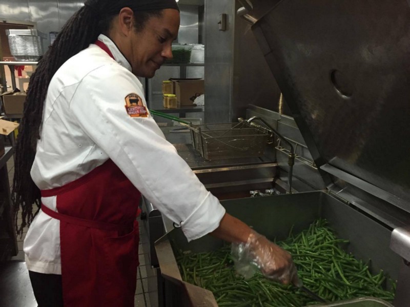 Chef Govind Armstrong prepares green beans for 3,000 at the Los Angeles Mission on Christmas Eve. CREDIT: LA MISSION