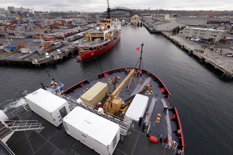 CREDIT: (AP PHOTO/ELAINE THOMPSON)