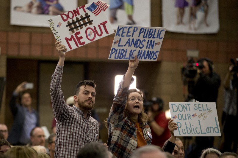 Vinny Spotleson disrupts Republican presidential candidate, Sen. Ted Cruz, R-Texas, as he speaks at a rally Monday, Feb. 22, 2016, in Las Vegas. CREDIT: AP PHOTO/JAE C. HONG