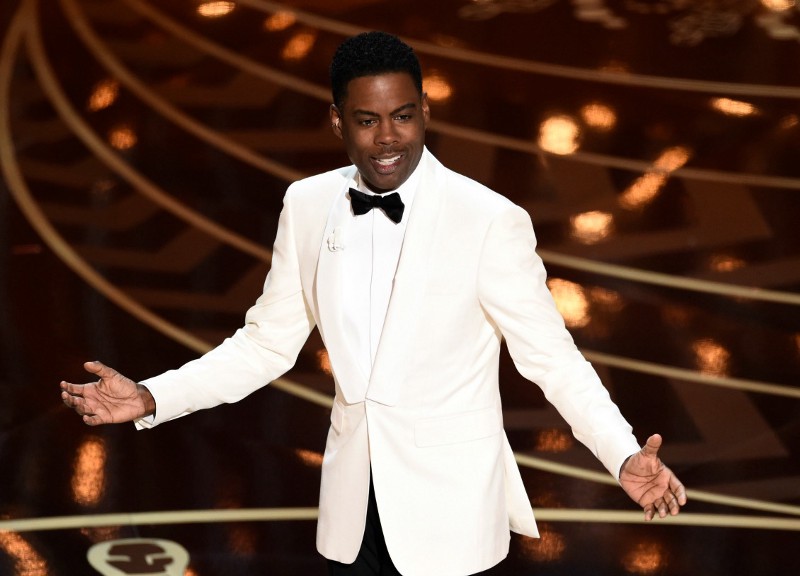Chris Rock Goes AllIn On ‘Oscars So White’ Jokes At The Academy Awards