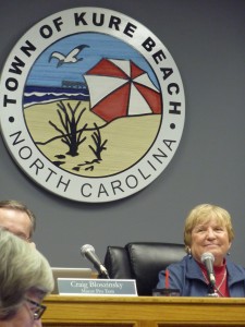Emilie Swearingen at Kure Beach’s January town hall meeting. CREDIT: Katie Valentine