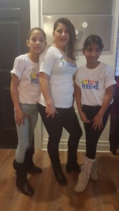 Rebeca Alfaro (center) and her daughters CREDIT: Rebeca Alfaro