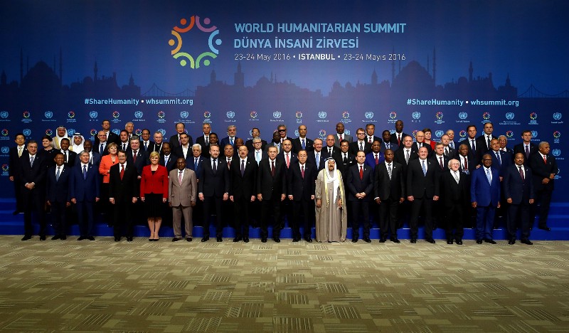 A group of world leaders and representatives pose for a photograph at the World Humanitarian Summit, in Istanbul, Monday, May 23, 2016. CREDIT: YASMIN BULBUL, ANADOLU AGENCY, POOL VIA AP