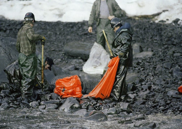 Cleaning up the globs of oil from the massive 10-million gallon Exxon Valdez spill in 1989 took years. How long will it take the AGU to clean up its mess? CREDIT: Jack Smith, AP