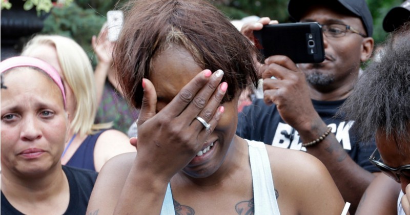 Diamond Reynolds, the girlfriend of Philando Castile of St. Paul, cries outside the governor’s residence in St. Paul, Minn., on Thursday, July 7, 2016. Castile was shot and killed after a traffic stop by police in Falcon Heights, Wednesday night. A video shot by Reynolds of the shooting went viral. CREDIT: AP PHOTO/JIM MONE