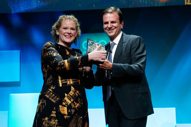 Eduardo Paes, right, during the C40 cities awards ceremony, in Paris, Thursday, Dec. 3, 2015. CREDIT: AP Photo/Thibault Camus