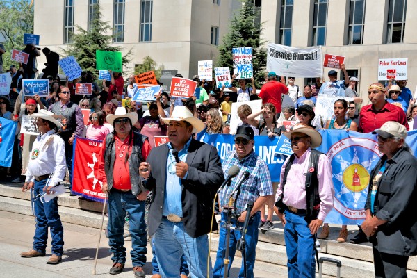 CREDIT: ALEJANDRO DÁVILA FRAGOSO, THINKPROGRESS