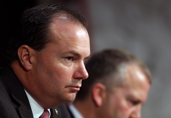 Sen. Mike Lee (R-UT) (CREDIT: AP PHOTO/LAUREN VICTORIA BURKE)
