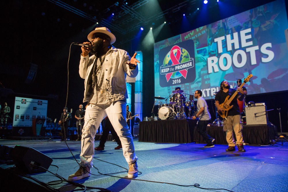 The Roots Fallon The Roots trolled Trump last night on Jimmy Fallon and nobody noticed ...
