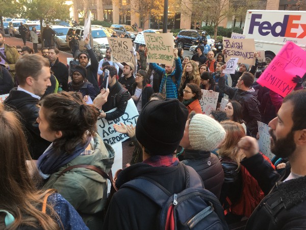 Jewish protesters in Washington, DC on Thursday. CREDIT: Kira Lerner