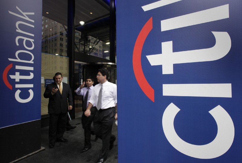 AP Photo/Mark Lennihan