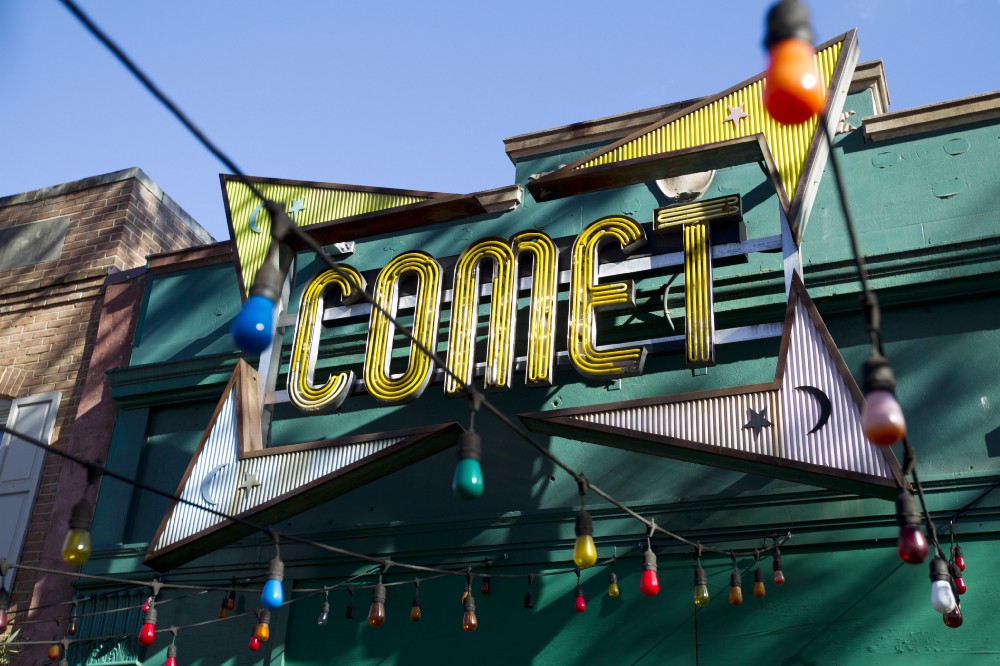 A fake news story prompted a man to fire a rifle inside Comet Ping Pong pizza shop, a popular Washington, D.C. restaurant, as he attempted to “self-investigate” a conspiracy theory that Hillary Clinton was running a child sex ring from there, police said. CREDIT: AP Photo/Jose Luis Magana