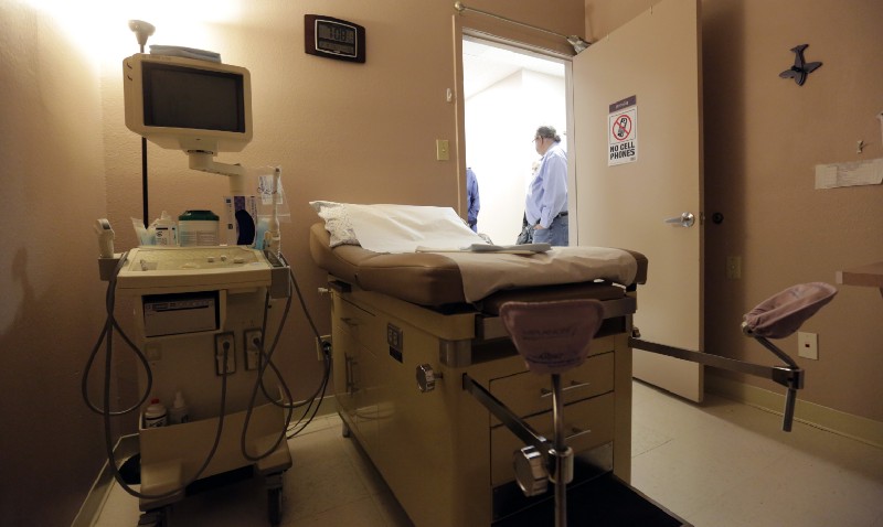 A procedure room is seen during a tour and event at Whole Woman’s Health of San Antonio, Tuesday, Feb. 9, 2016, in San Antonio. CREDIT: AP Photo/Eric Gay
