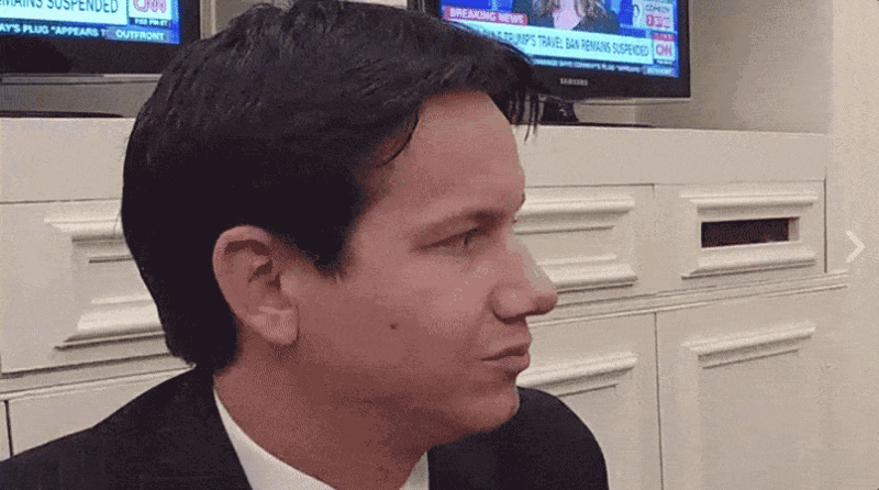 This is what happens when Breitbart enjoys exclusive access to White House Press Secretary Sean Spicer. Credit: Breitbart