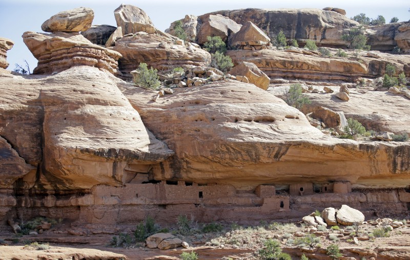 Trump to sign executive order putting two decades of national monuments