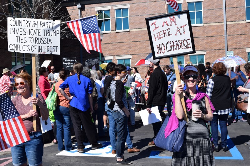 Hundreds of protesters waited for hours outside the East Jefferson Parish Library, but only 200 could get in. CREDIT: Aviva Shen