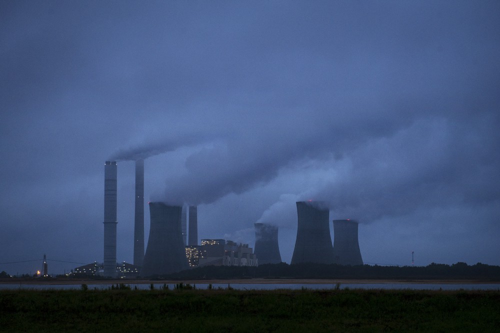 A coal-fired power plant in Juliette, GA. CREDIT: AP Photo/John Amis, File