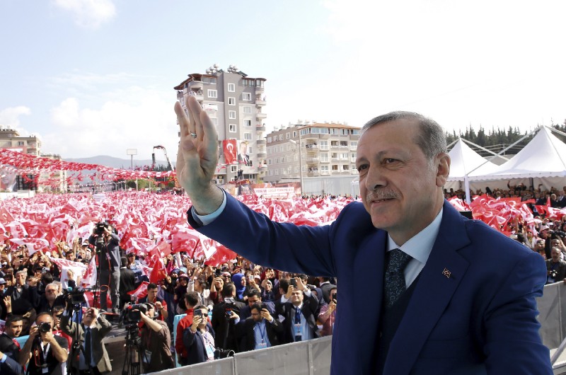 Turkey’s President Recep Tayyip Erdogan addresses his supporters in the southern province of Hatay, which borders Syria, Turkey, Friday, April 7, 2017. CREDIT: Yasin Bulbul/Presidential Press Service, Pool Photo via AP
