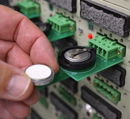 The ceramic battery. CREDIT: University of Maryland Energy Research Center