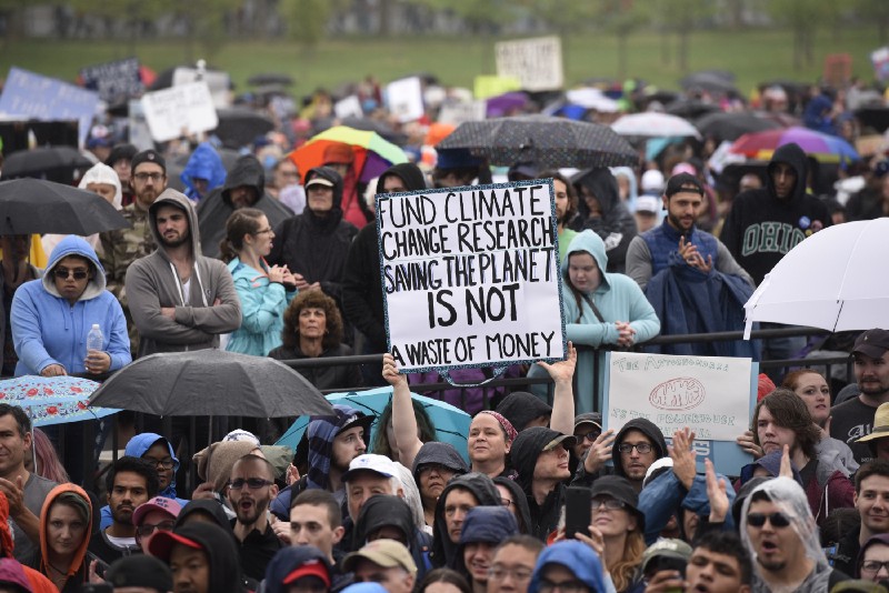 Protesters call for greater funding for climate change research during the March for Science in Washington, D.C. on April 22, 2017. CREDIT: AP Photo/Sait Serkan Gurbuz