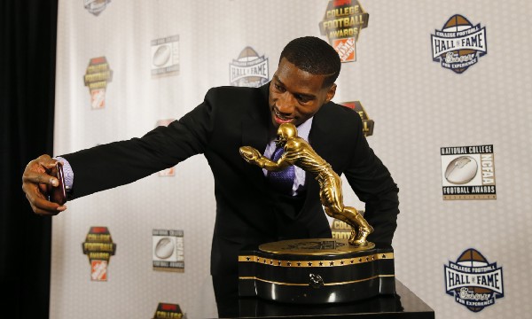 Oklahoma receiver Dede Westbrook after winning the Bilenikoff Award for most outstanding receiver in college football Thursday, Dec. 8, 2016, in Atlanta. CREDIT: AP Photo/John Bazemore