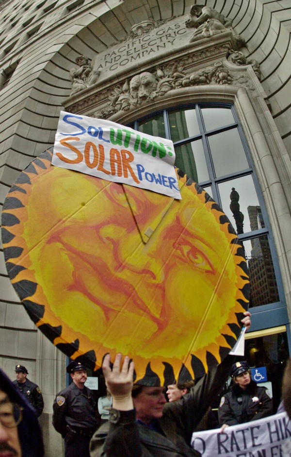 Consumer groups have succeeded in getting a larger percentage of Pacific Gas and Electric’s trade association dues paid by shareholders. CREDIT: AP Photo/Ben Margot