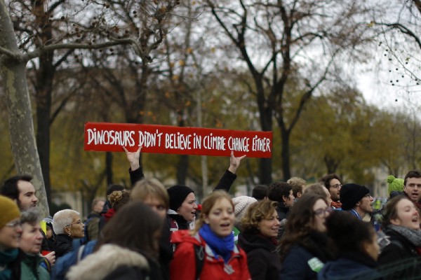 CREDIT (from left): AP Photo/Thibault Camus; AP Photo/Matt Dunham