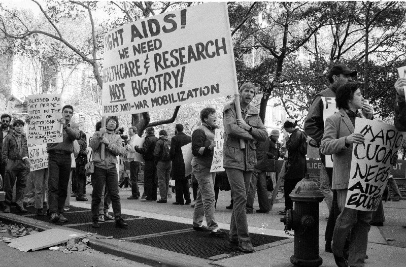 A 1985 protest outside New York’s City Hall as the City Council considered banning students and teachers with HIV from public schools. CREDIT: AP Photo/Rick Maiman