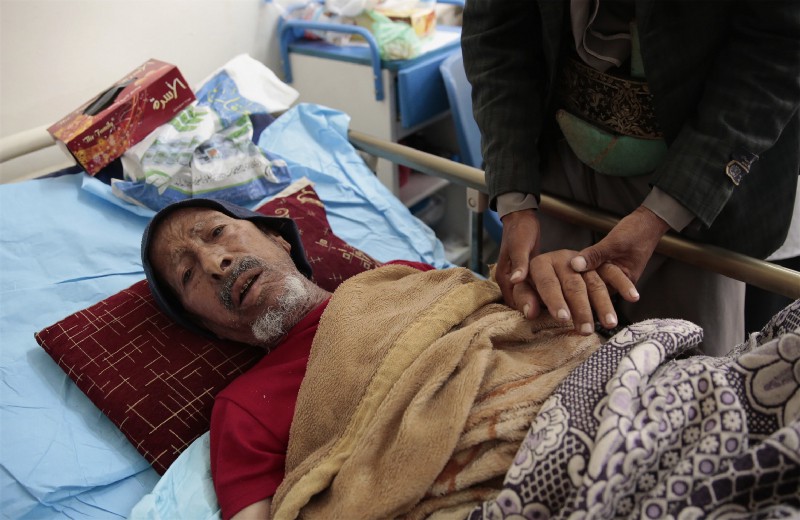 A man is treated for suspected cholera infection at a hospital in Sanaa, Yemen, Sunday, May. 7, 2017. CREDIT: AP Photo/Hani Mohammed