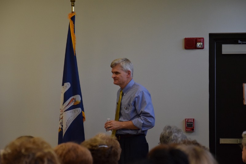 Louisiana Senator Bill Cassidy speaking to residents at East Baton Rouge Parish Library — Central Branch, June 30, 2017. CREDIT: Amanda Gomez/ThinkProgress