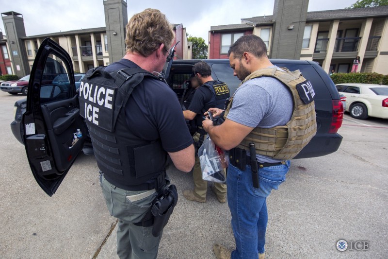 ICE fugitive operation team in Dallas, TX. CREDIT: U.S. Immigration and Customs Enforcement/ Charles Reed