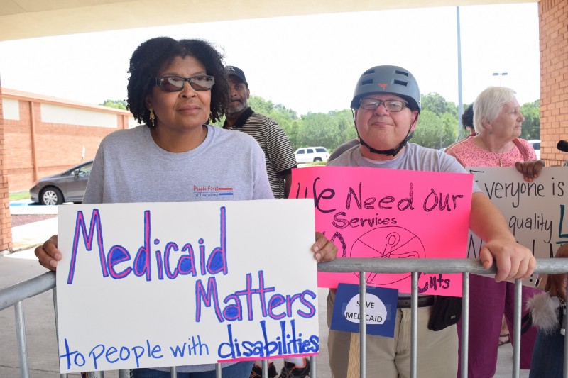 People First Louisiana, self advocacy group run by people with disabilities, wait to attend town hall. CREDIT: ThinkProgress/Amanda Gomez
