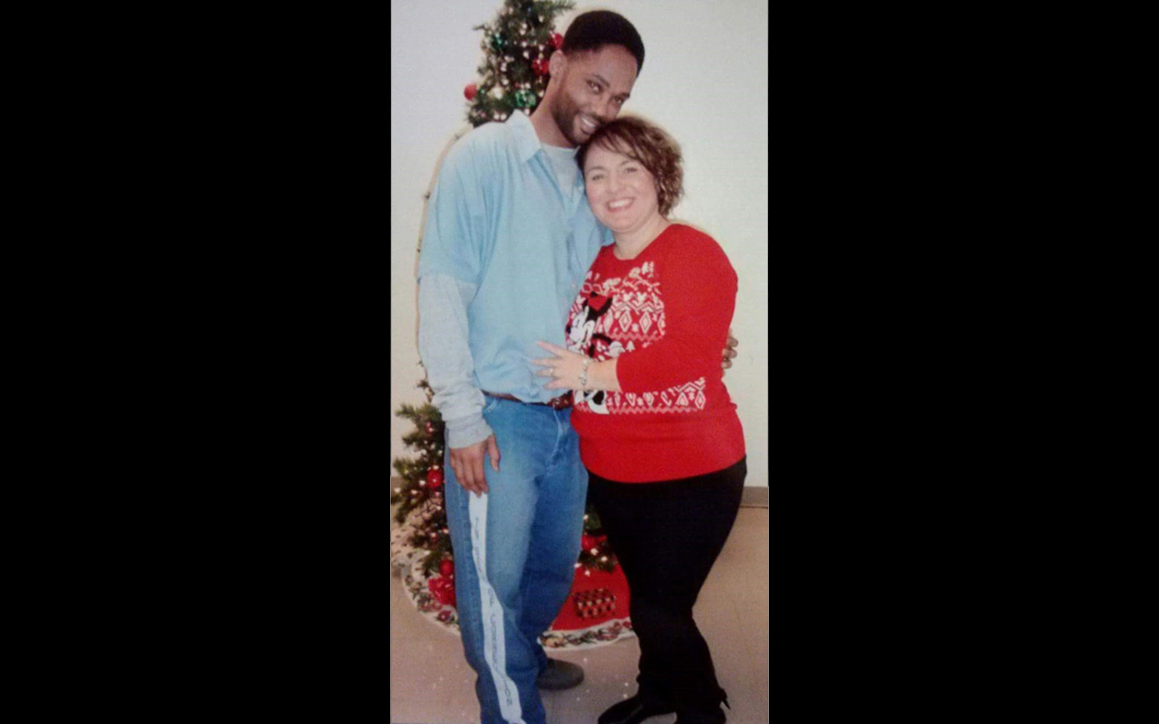 Cyrus Wilson and his wife, Casey, in 2015. CREDIT: Casey Wilson