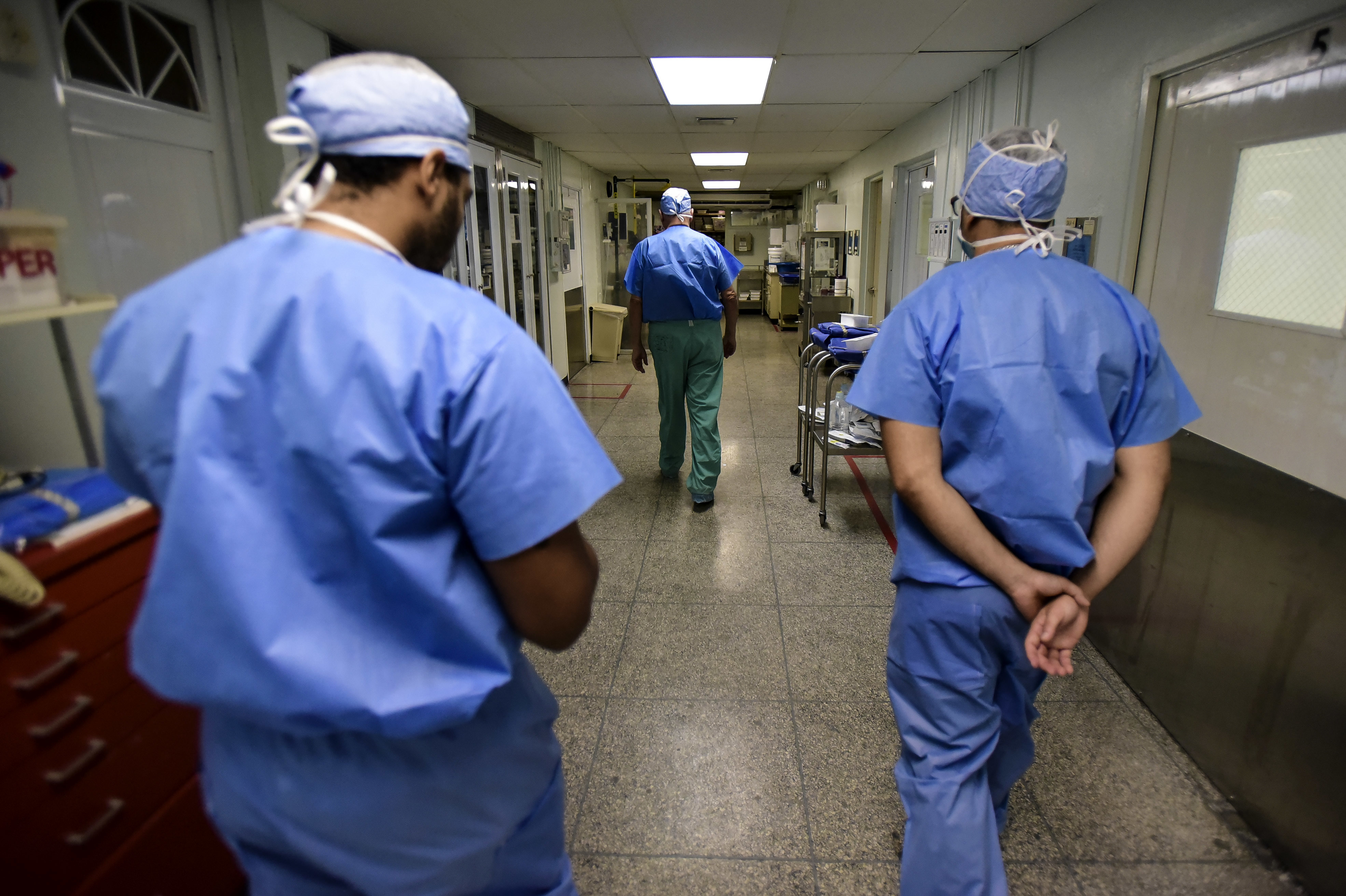 Due to the financial crisis, up to 700 doctors were expected to leave Puerto Rico in 2016, double the number from two years ago. (AP Photo/Carlos Giusti)