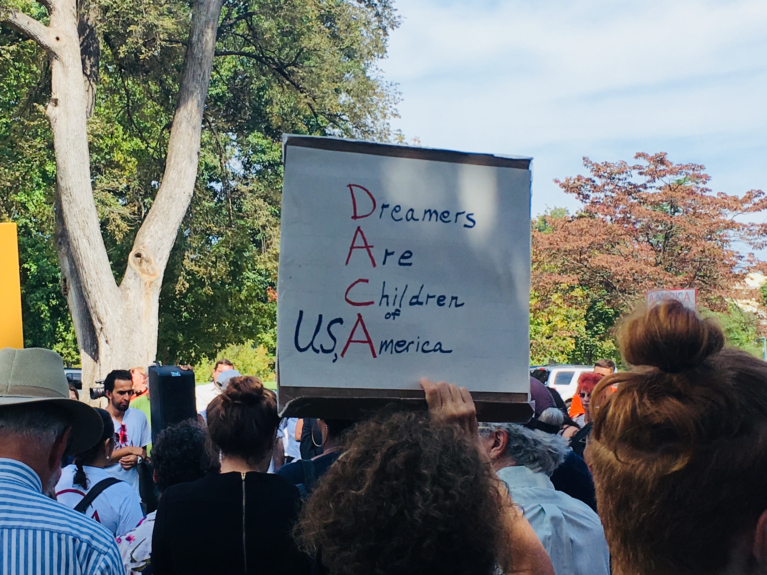 People rally in Washington, D.C. on September 26, 2017 to defend the Deferred Action for Childhood Arrivals (DACA) initiative. CREDIT: Esther Y. Lee