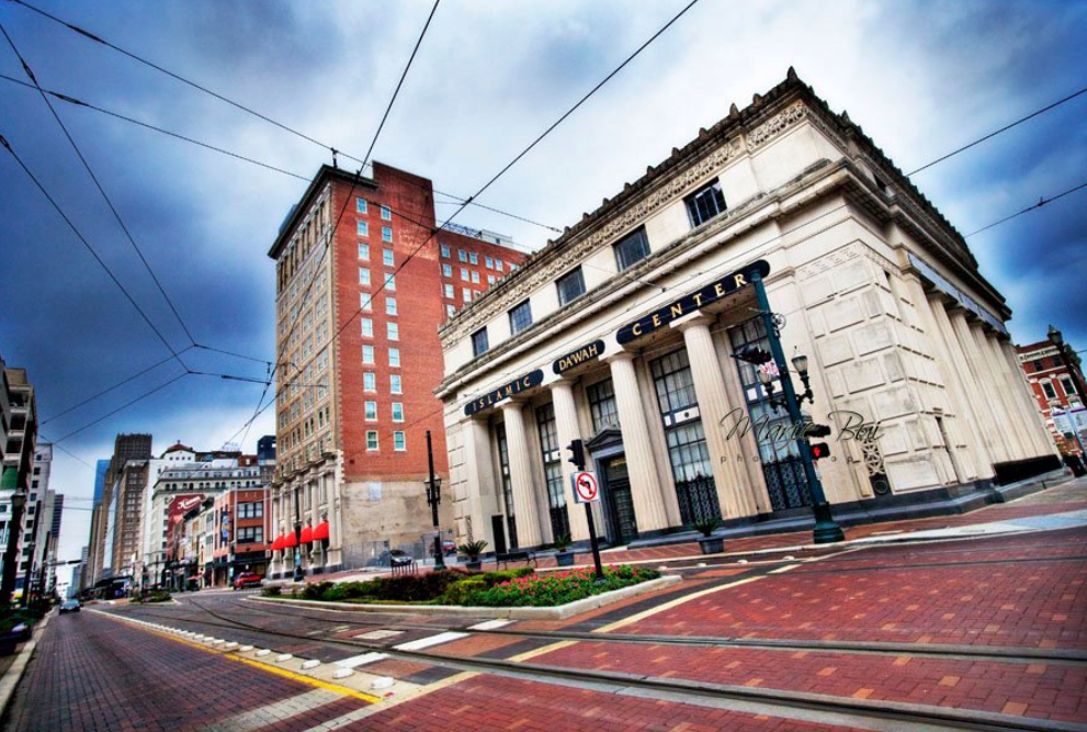 Houston's Islamic Da'wah Center was the target of a 2016 armed protest, organized by a Facebook page linked to Russian operatives. (CREDIT: FACEBOOK)