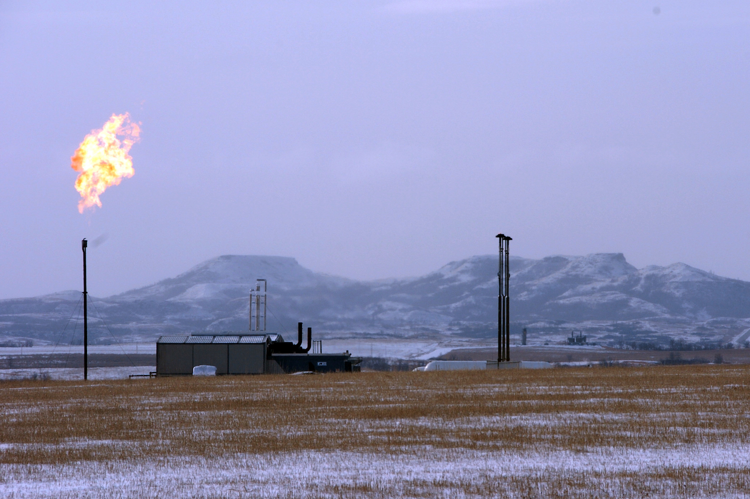 A gas flare at a gas-processing facility in North Dakota. CREDIT: AP/Matthew Brown