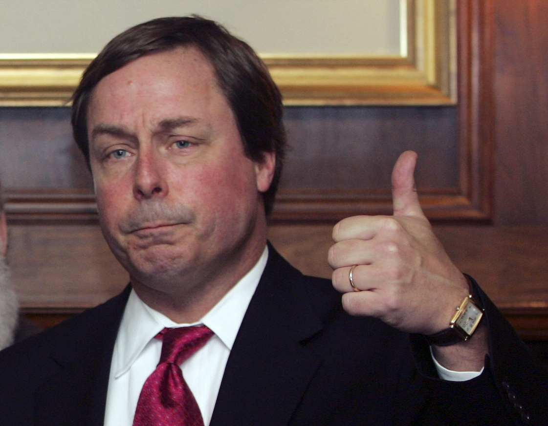 Sam Hoyt speaks during a news conference in Buffalo, New York on January 3, 2006. (CREDIT: AP Photo/David Duprey, file)