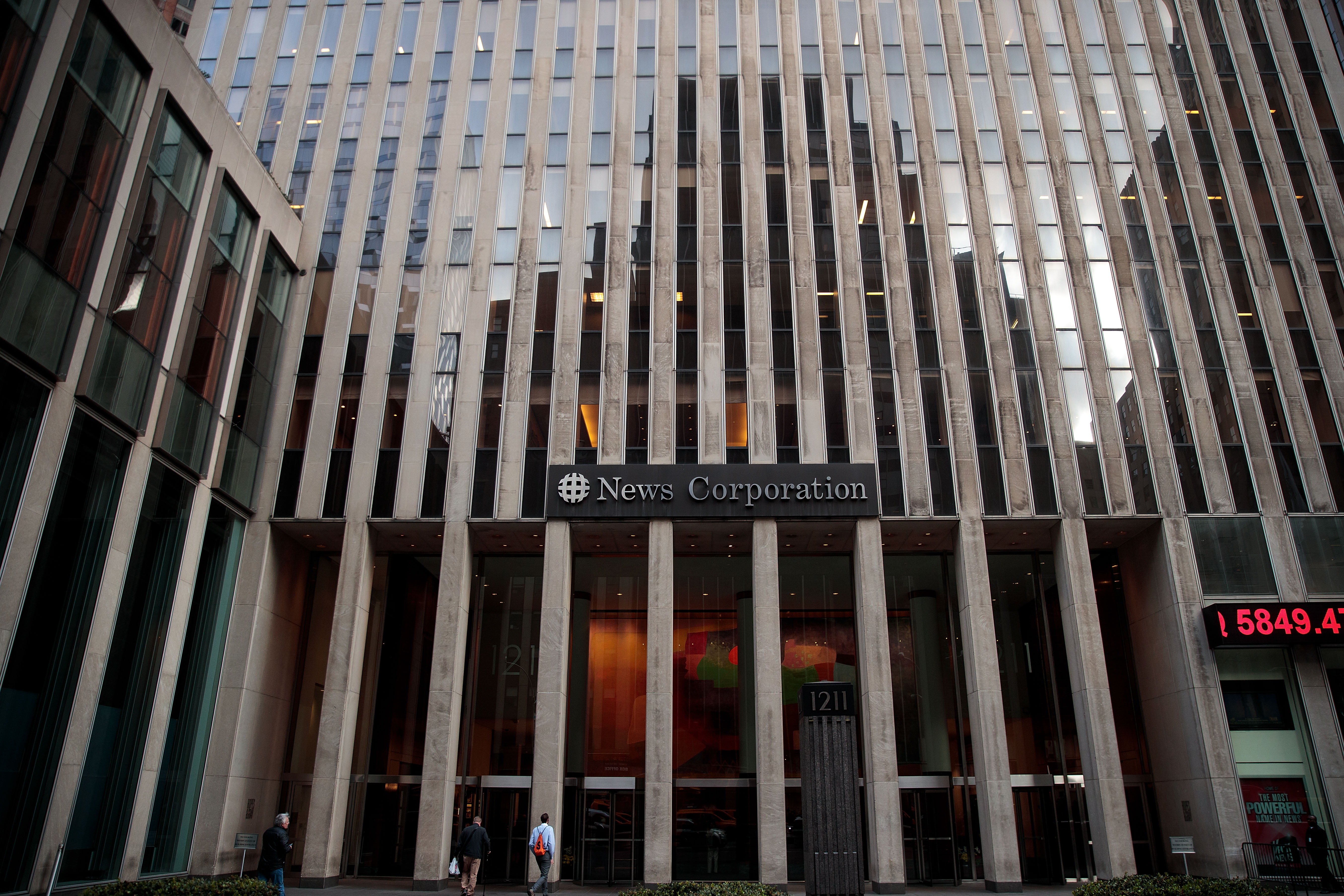 A view of the News Corp. and Fox News headquarters in Midtown Manhattan, April 19, 2017 in New York City. CREDIT: Photo by Drew Angerer/Getty Images