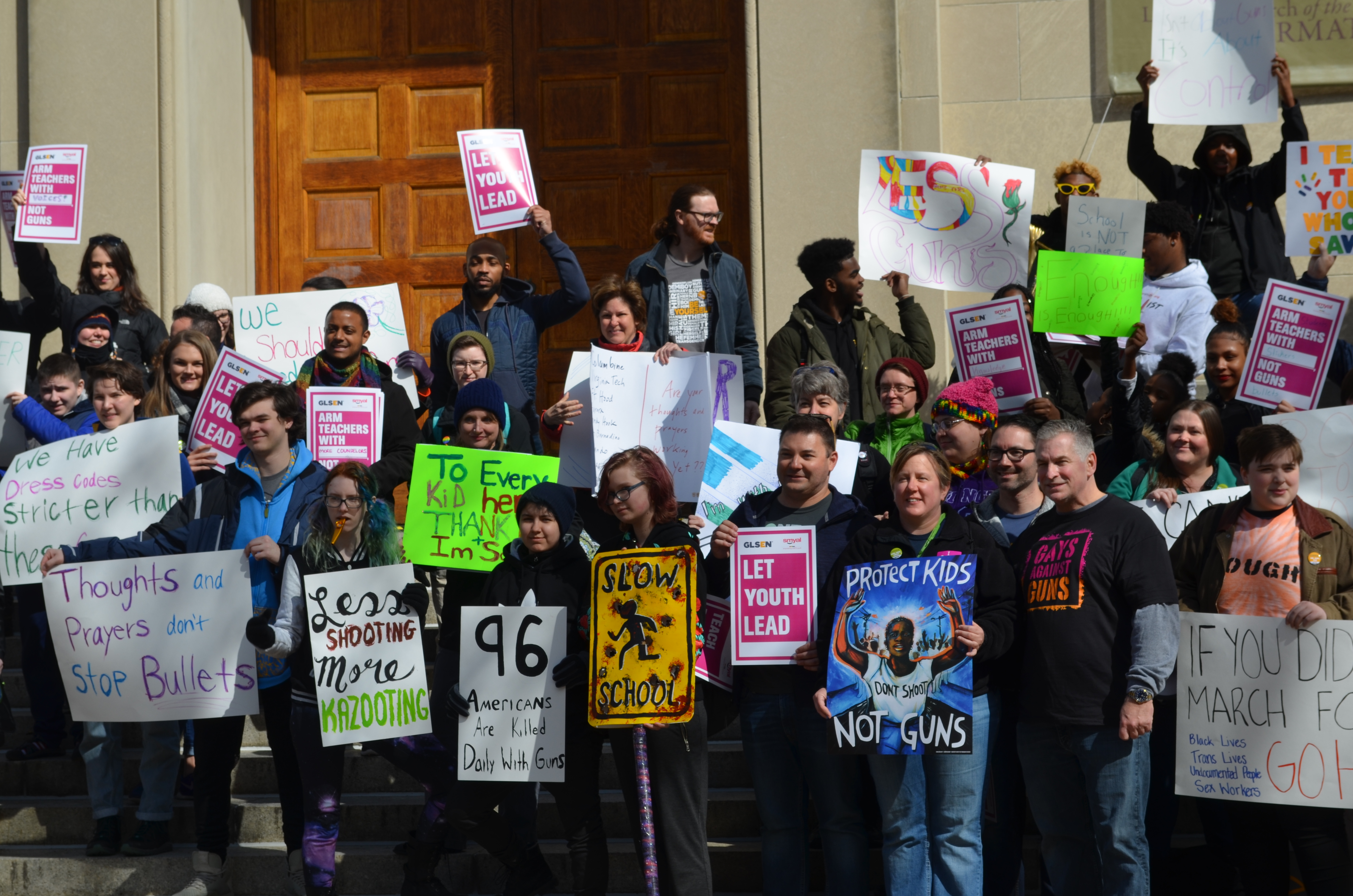 SMYAL and GLSEN pose for a group photo before heading to the march. Photo credit: Kay Wicker/ThinkProgress
