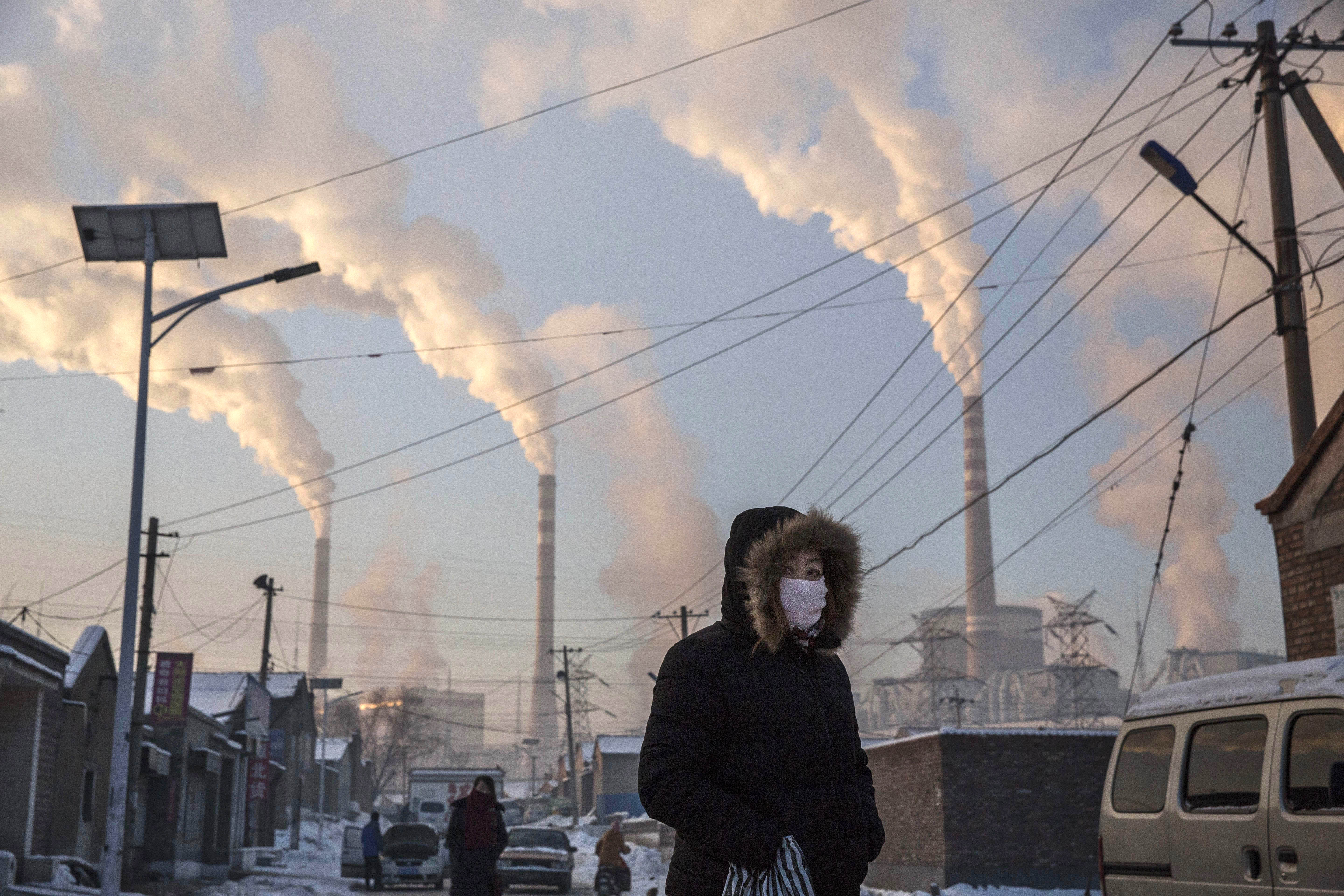More than 150 million deaths could be prevented by taking rapid climate action. This would be largely through a decrease in air pollution. CREDIT: Kevin Frayer/Getty Images